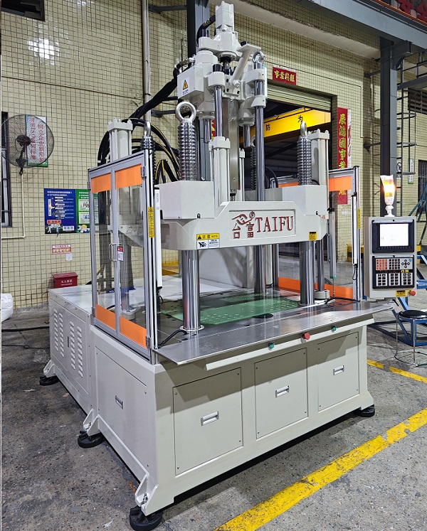 立式注塑機抱閘式鎖模機構